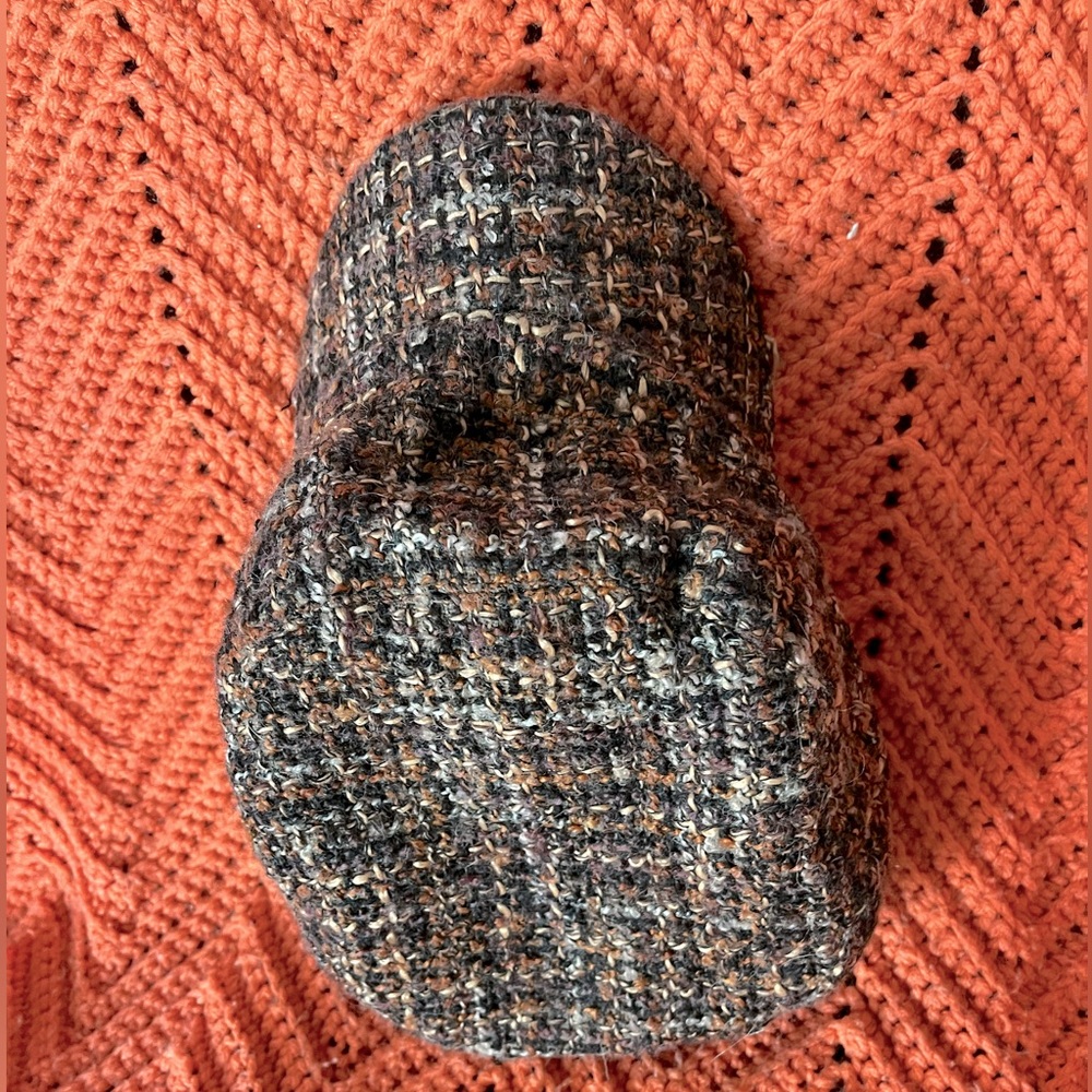 Ladies U3i Cabby Style Cap,One Size Fits Most, Brown,Black Pink,Rust very pretty